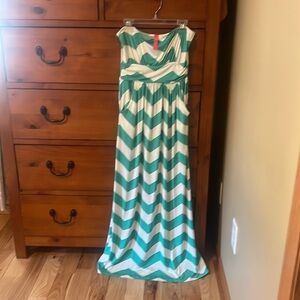 Teal/White Chevron Maxi dress /W pockets